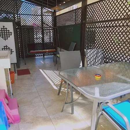 Garden Flat 公寓 *
