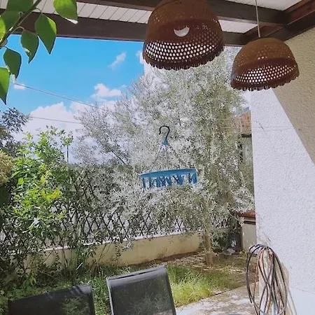 Апартаменты Garden Flat *