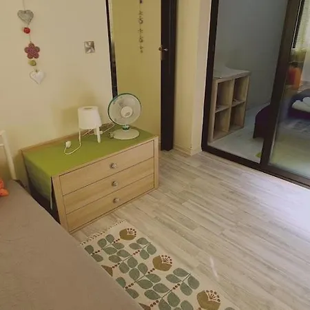 Апартаменты Garden Flat Ларнака